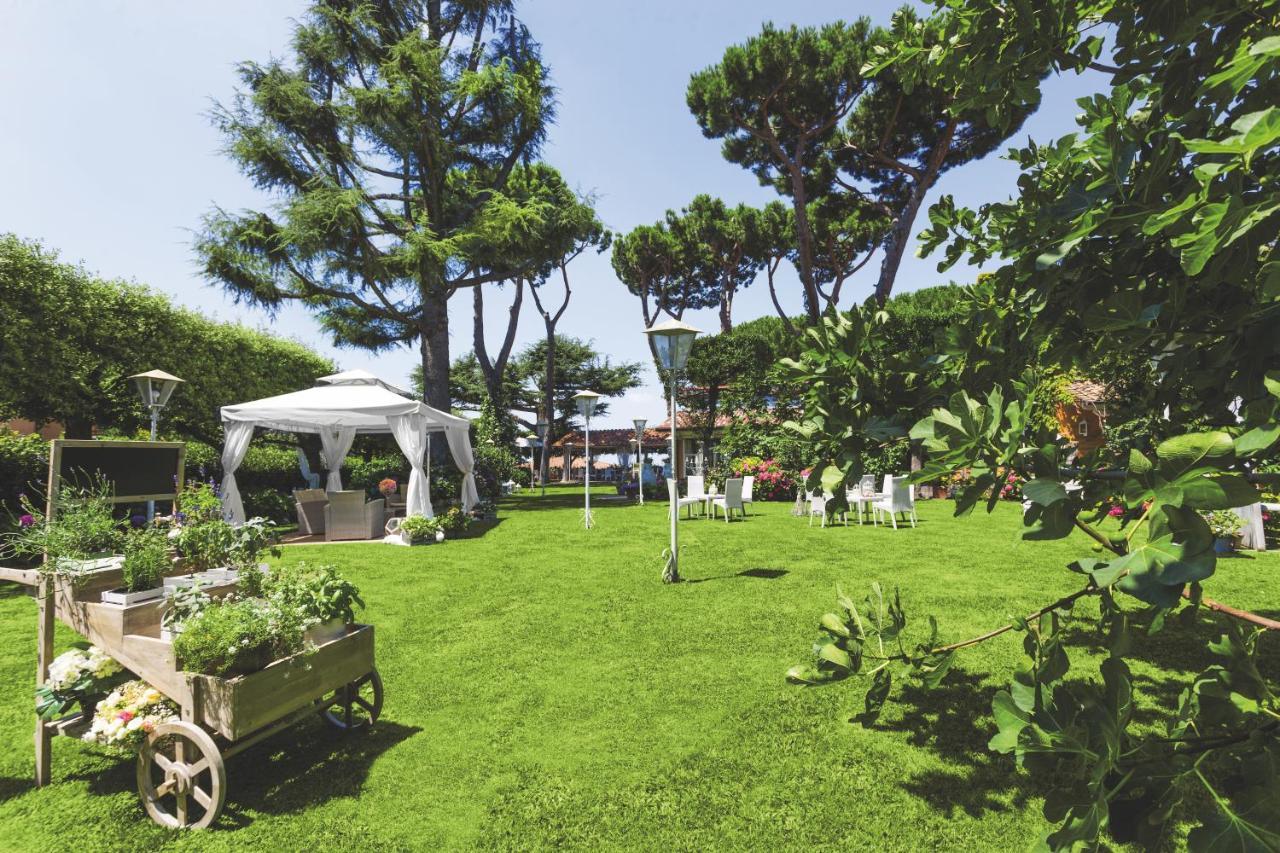 Hotel La Locanda Dei Ciocca Grottaferrata Exteriör bild